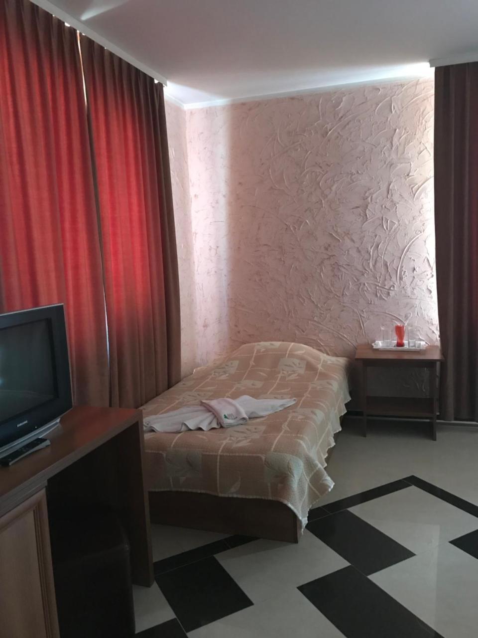 Family Hotel Yola Chepelare Exterior photo
